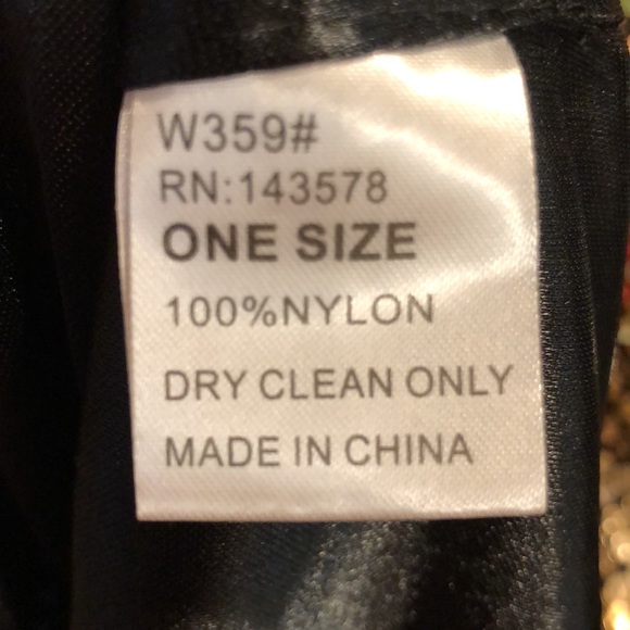 Hot & Delicious Sequined Top - Picture 8 of 10